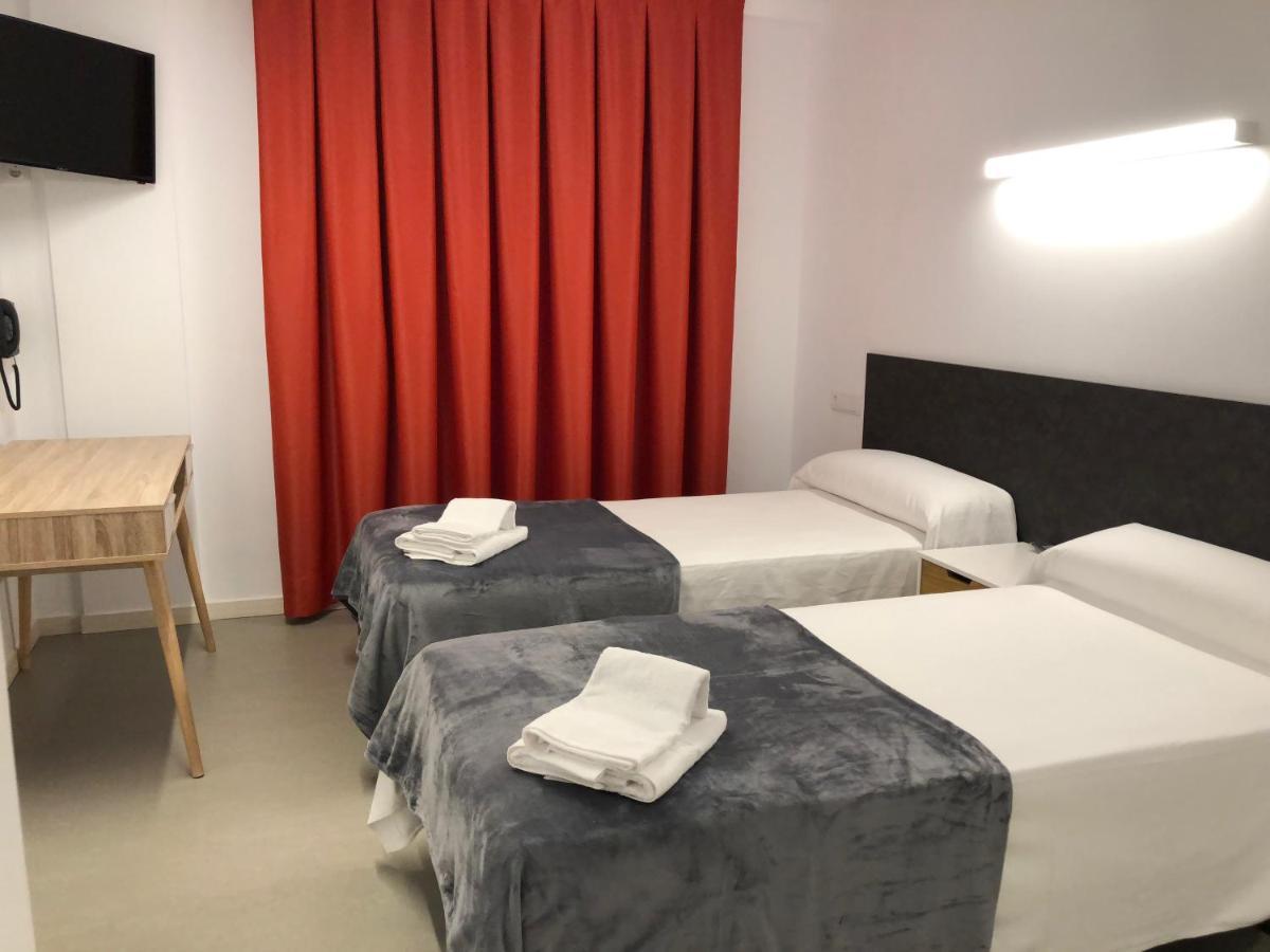 Epsilon Alcaniz Hotel Екстер'єр фото